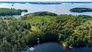 Ilmakuvaa Muukonsaaresta.